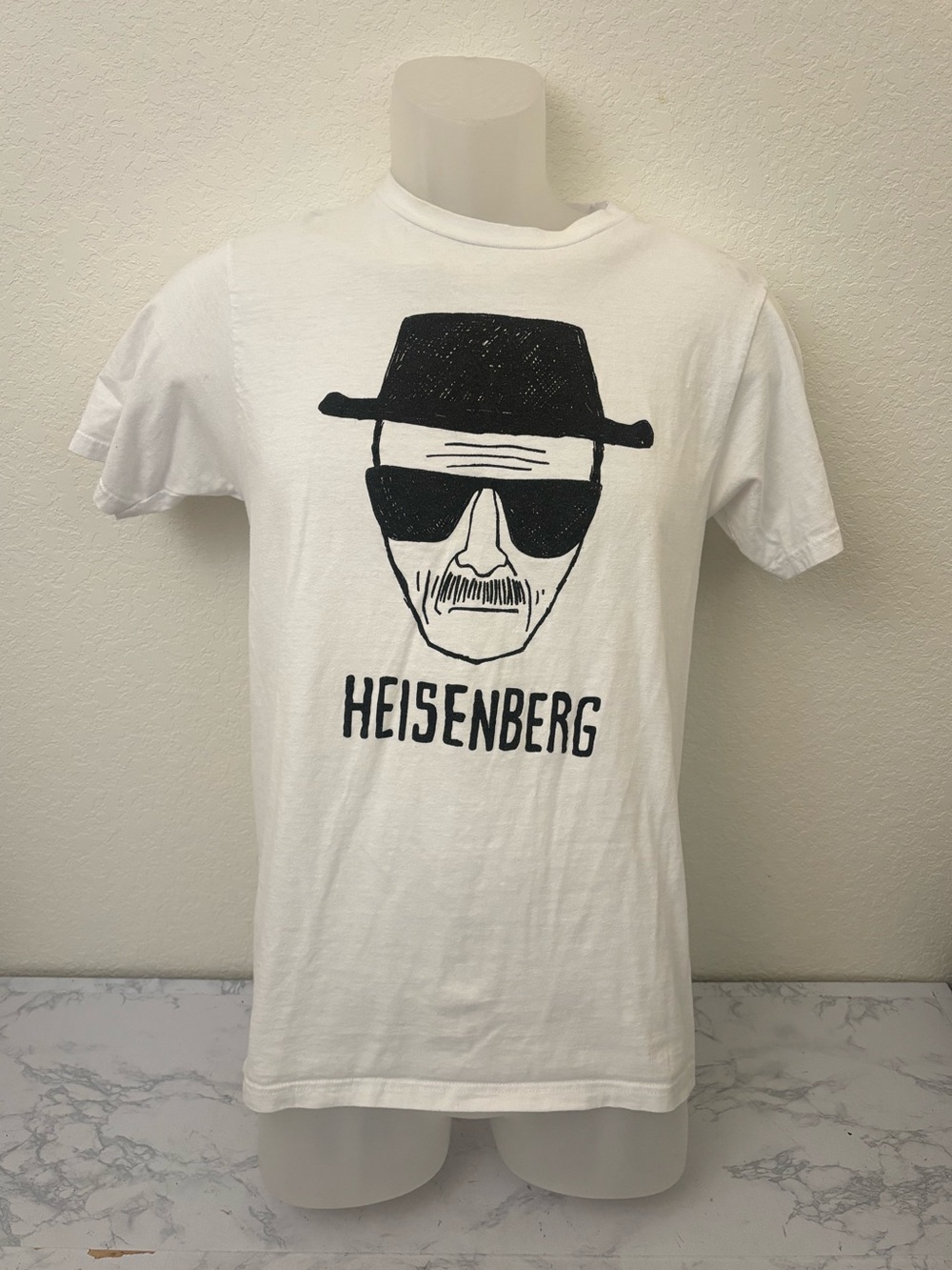 Breaking Bad Heisenberg White T Shirt - Men’s size S Official TV Show